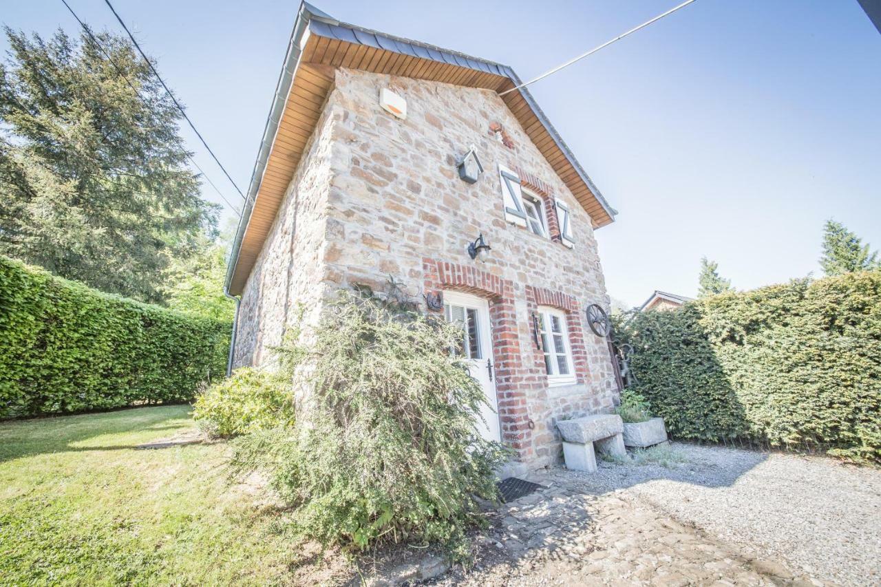 Le Fournil Villa Manhay Exterior photo